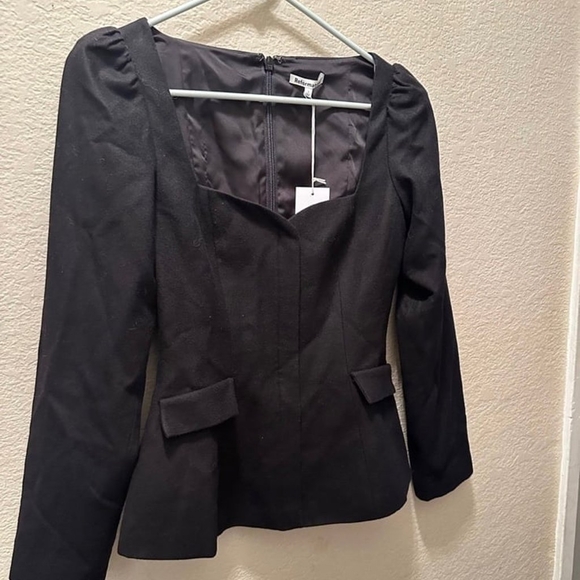 Reformation Black top - Picture 2 of 4